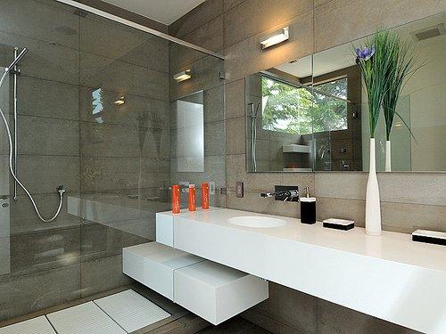 Moore Creative Construction - Bathroom Remodels, On-suite Remodels, Update Bathroom