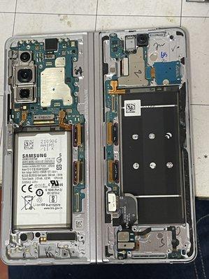 flip 4 lcd/battery/OCTA replacement in warranty at samsung repair center