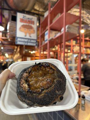 Caramelized Onion Bialy (vegan)