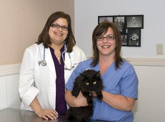 We love our feline patients, too!