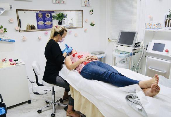 In the process of permanent makeup