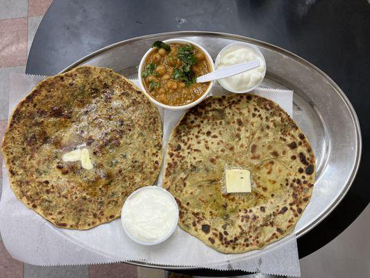 Amazing stuffed parathas and chole. Best in the world