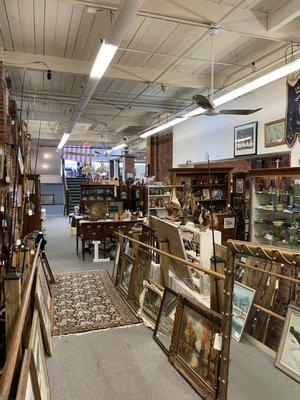 Taunton Antiques Center