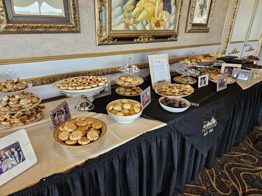 Wedding Reception - Pittsburgh Cookie Table