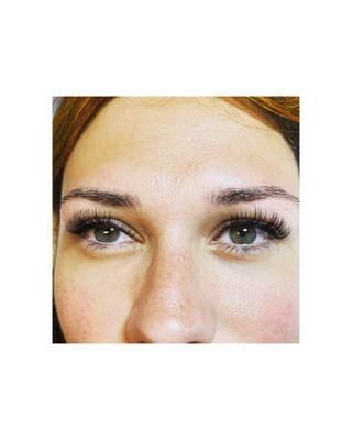 Classic eyelash extensions