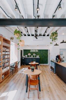 Vive Juicery Storefront