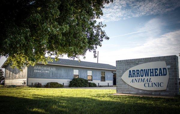 Arrowhead Animal Clinic                    1122 N. Day St Wellington, KS 67152