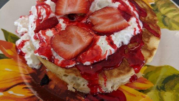 Strawberry Shortcake Hot Cake