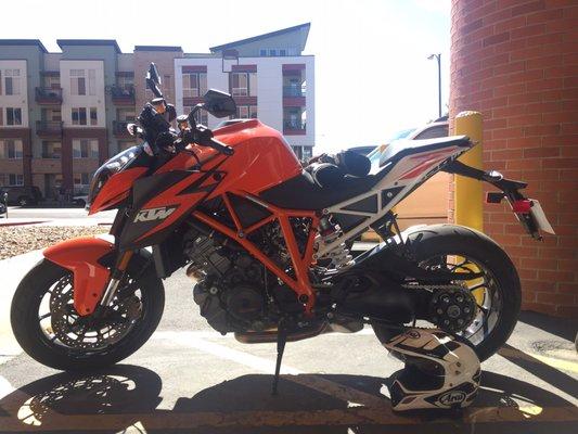 Unbelievably sweet bike, the 2016 KTM 1290 SuperDuke R!  Thank you Motobreck