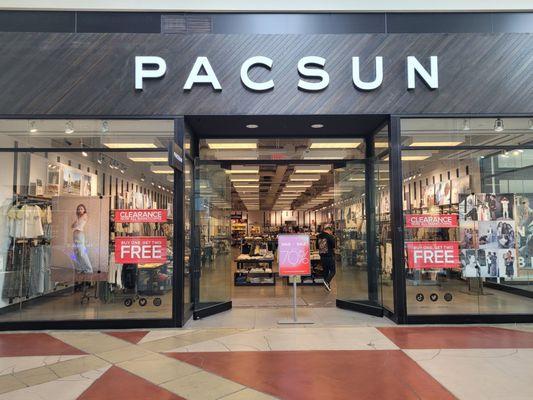 PacSun