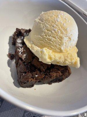 Melt in your mouth brownie with vanilla ice cream