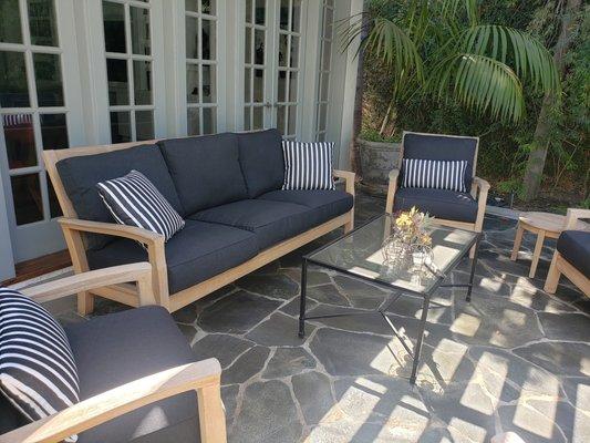 Custom cushions for Outdoor living area