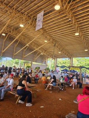 Resting and eating area