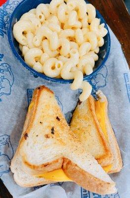 Children's Grilled Cheese with Mac & Cheese