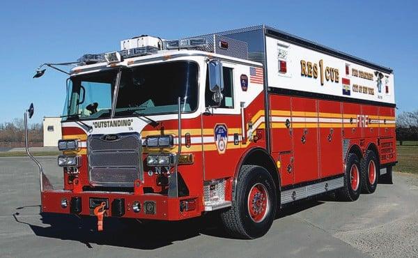 Pierce rescue truck for FDNY