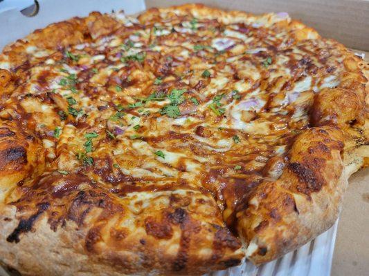 Yummmmmyyyyy BBQ Chicken Pizza