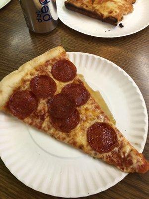 Pepperoni slice