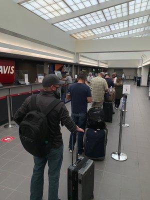 One person on the desk at AVIS... at 1:45 PM? Lots of people upset.