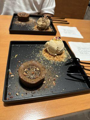 Hojicha lava cake and earl grey ice cream