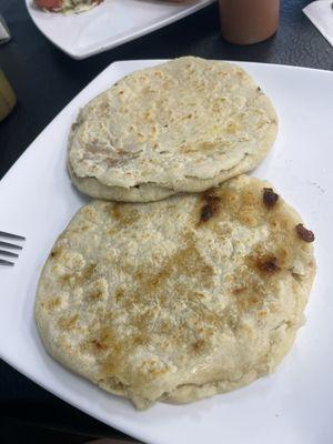 Popusa Revueltas Pupusa