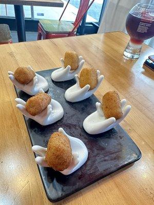 Croquetas, crispy outside & creamy inside