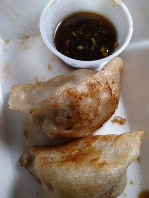 Fried pot stickers