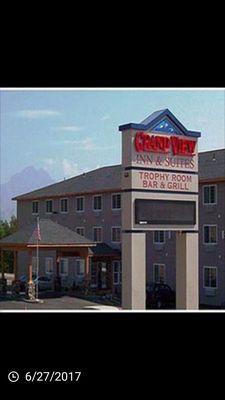 Grand View Inn & Suites