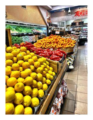 City Fresh Market. 3201 W Devon Ave. Great International/Balkans Market. Fresh Produce Deli Quality Meats Bakery Vine & Liquor Grocery etc.