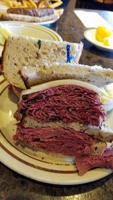 New York Deli News