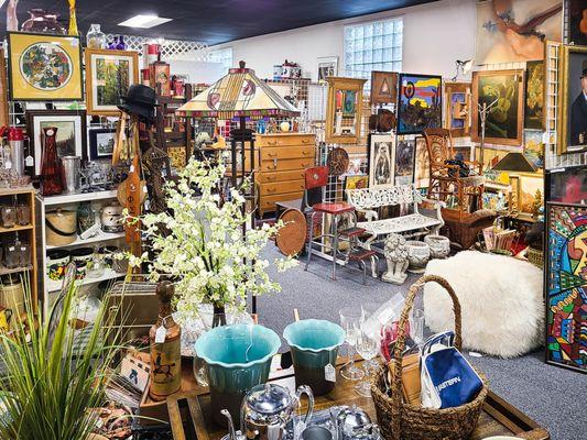 Andersonville Antiques