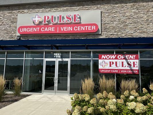 We are open!
At Pulse Urgent Care, Experience high-quality, patient-focused care that prioritizes your well-being.