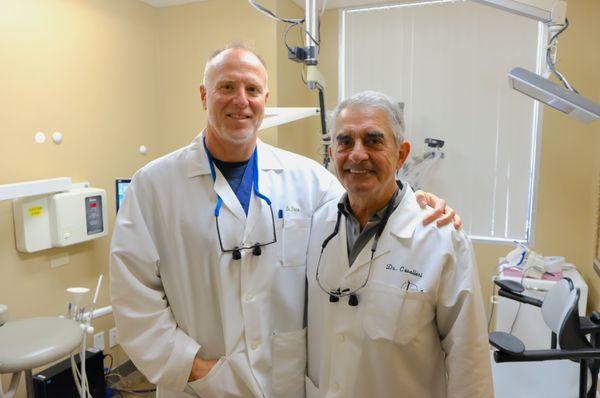 Dr. Pene and Dr. Cavalieri taking a moment in-between patients to let you know that you're in great hands with our skilled team.