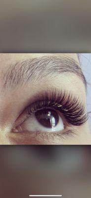 Lashes extensions