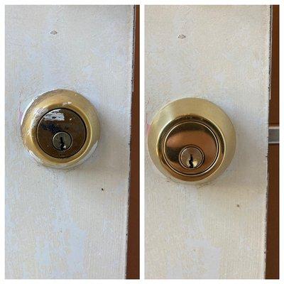 Deadbolt lock installation (203)-872-7212