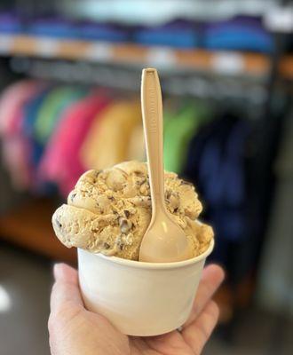 Yummy artisan ice cream with salted caramel & heath bar flavors .