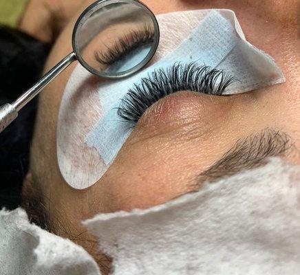 different point of view: every eyelash is perfectly placed and isolated correctly