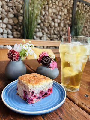 Blackberry Lemon Cobbler Cake & Blue Lady Iced Tea