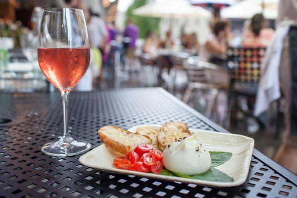 Delicious food and wine at City Winery Riverwalk Wine Garden