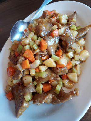 Kung Pao Beef with no bell peppers?? The photo even shows bell peppers in it...