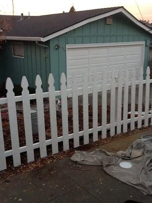 Exterior paint fence install and paint