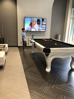 Pool table