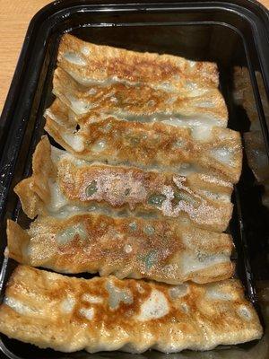 The pan fried Gyoza