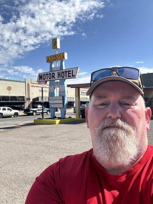 Taken while in the parking lot of the hotel and down the main/busy street in Williams Arizona.