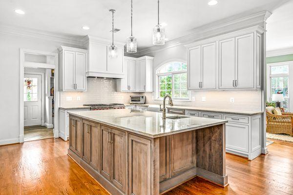 Gorgeous Kitchen Remodel in Great Falls, VA