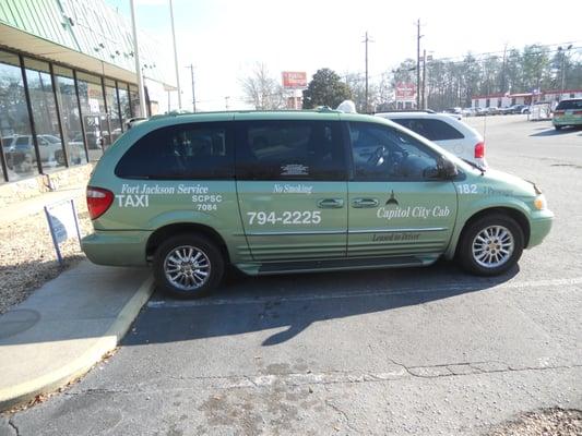 Largest Fleet of 6 passenger mini vans in Columbia