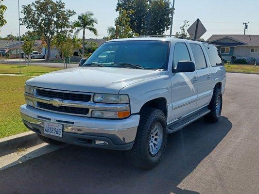 2001 Suburban after shot.