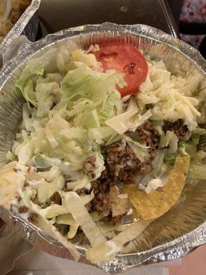 Disgusting tostada. Couldn't even pick up tortilla. Lettuce all over