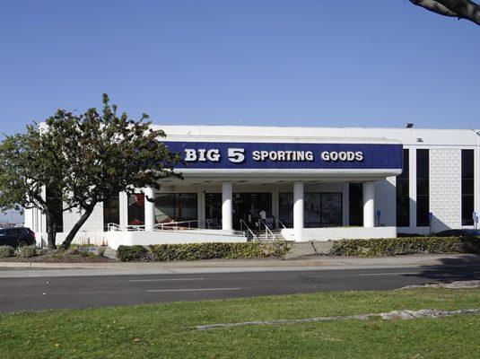 Big 5 Sporting Goods