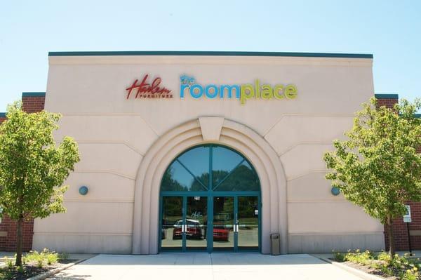 The RoomPlace in Bloomingdale, IL has great prices on sectional sofas, bedroom furniture, dining rooms and kids bedrooms.