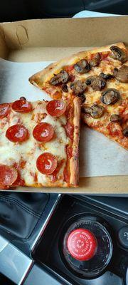 Pepperoni and Mushroom Slices